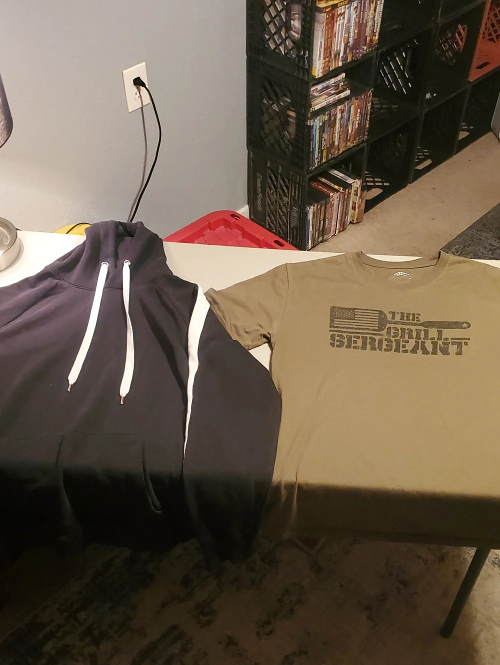 Mens Olive Green 'The Grill Sergeant' Graphic Tee And No Boundares